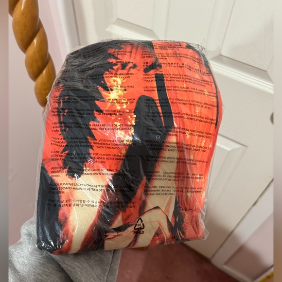 NWT Taylor Swift The Eras Tour T-Shirt - Picture 6 of 6